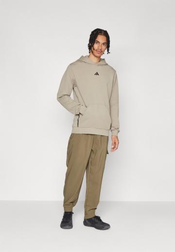 Спортивные штаны