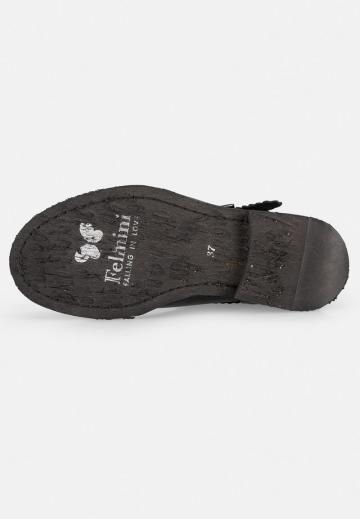 Широкие сапоги