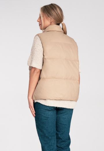 Пуховой жилет