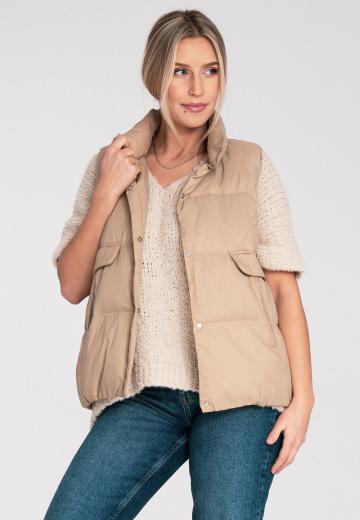 Пуховой жилет