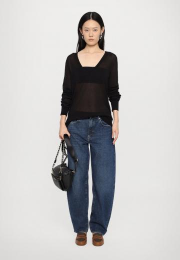 Джинсы бойфренда