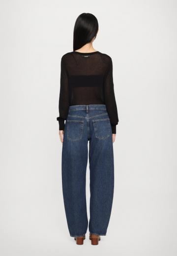 Джинсы бойфренда