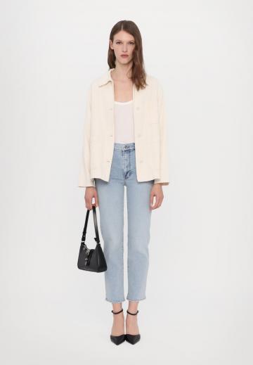 Короткие джинсы