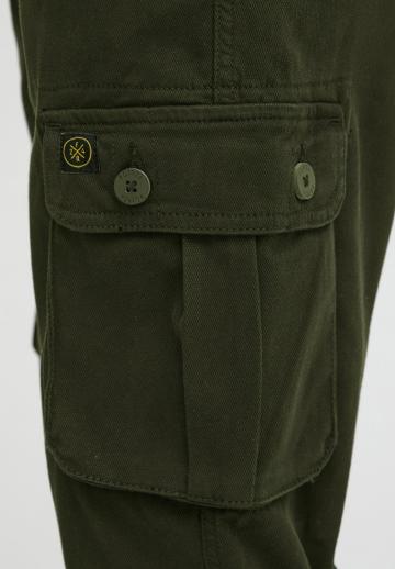 Брюки с накладными карманами