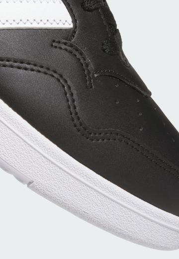 Тренировочные кроссовки