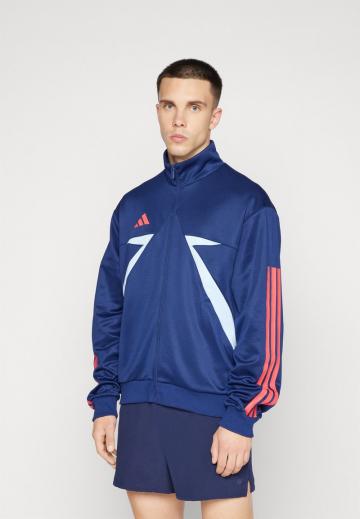 Спортивная куртка