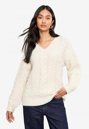 Пуловер с вырезом V