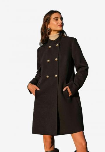 Короткое пальто