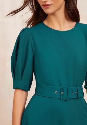 Короткое платье