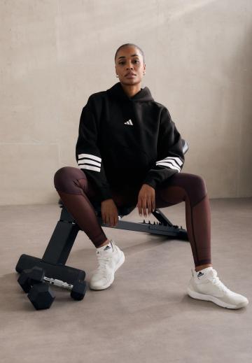 Спортивная толстовка