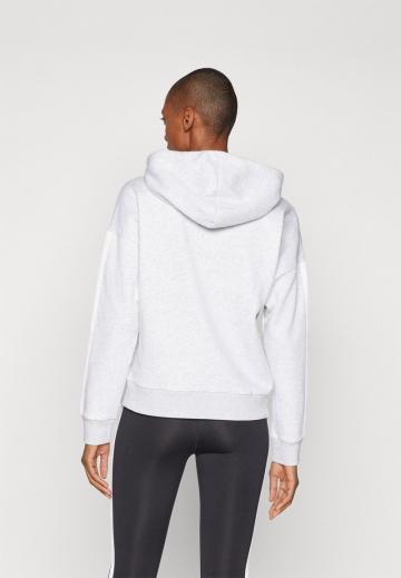 Спортивная толстовка