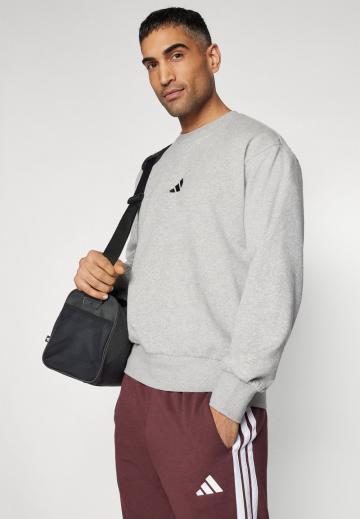 Спортивная кофта