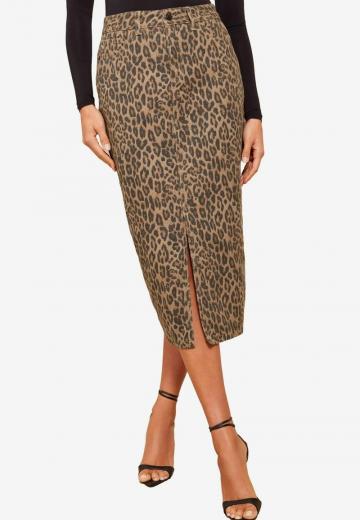 Юбка с накладными карманами