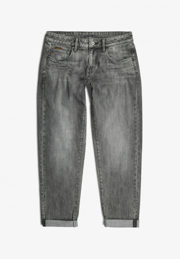 Короткие джинсы