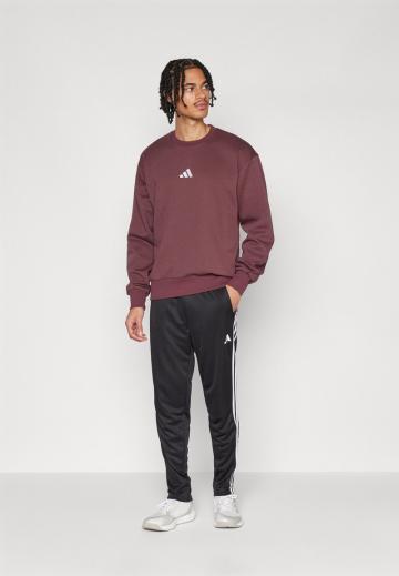 Спортивная кофта