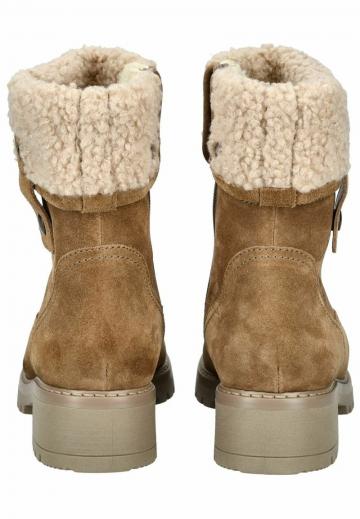 Зимние ботинки