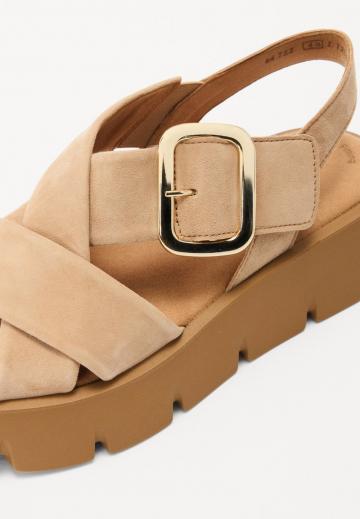 Босоножки на платформе