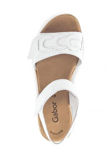 Босоножки на танкетке