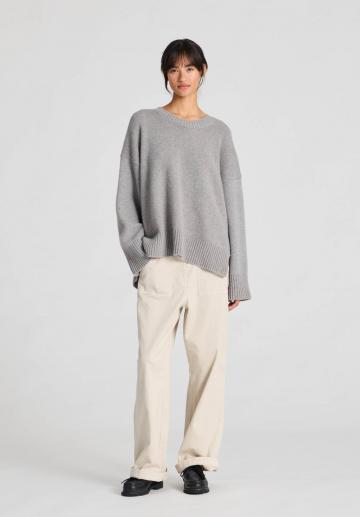 Длинный пуловер