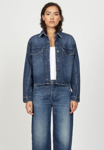 Джинсовая куртка