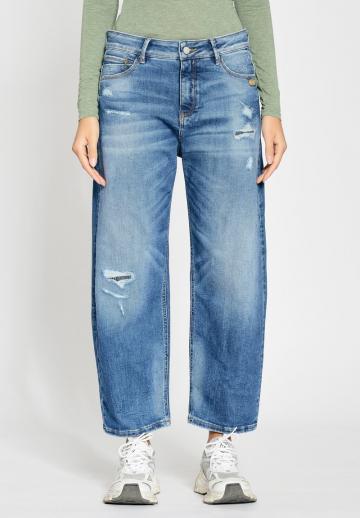 Свободные джинсы