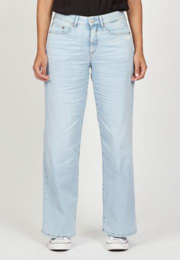 Клешеные джинсы