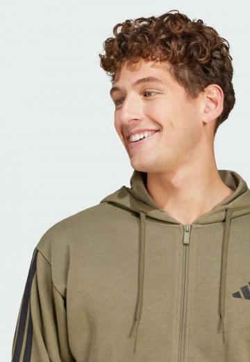 Спортивная кофта