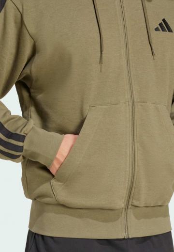 Спортивная кофта