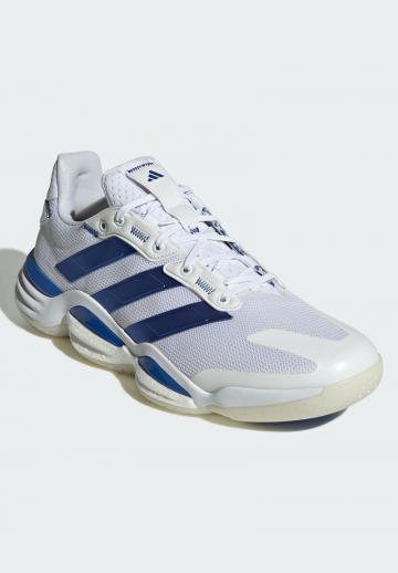 Кроссовки для зала