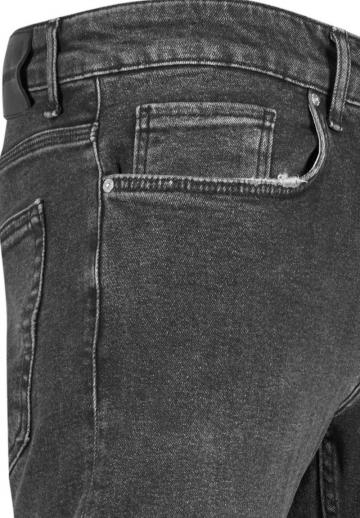 Узкие джинсы