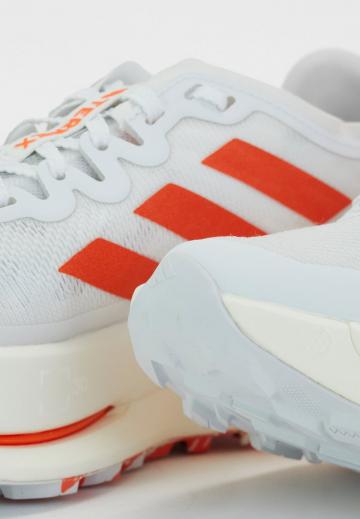 Беговые кроссовки