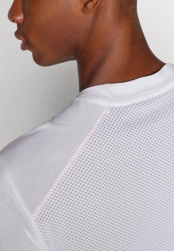 Спортивная майка