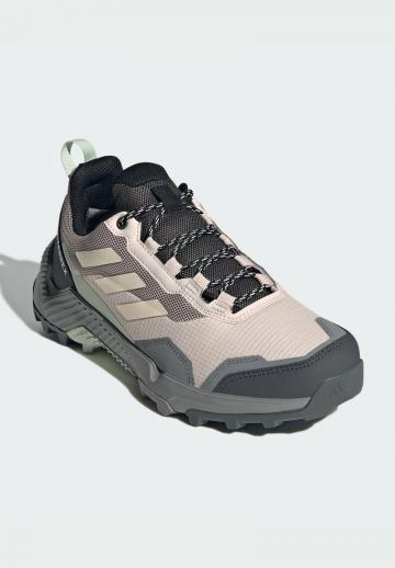 Походная обувь