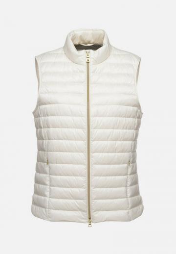 Пуховой жилет