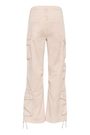 Брюки с накладными карманами