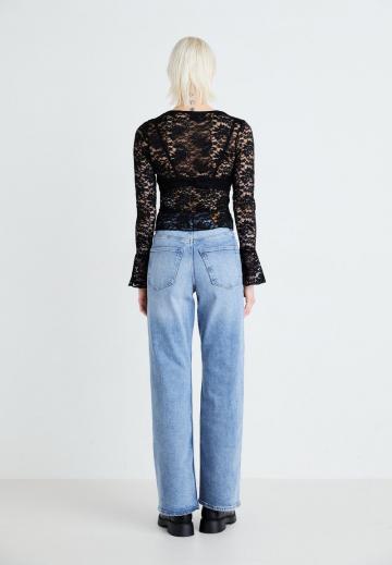 Широкие брюки