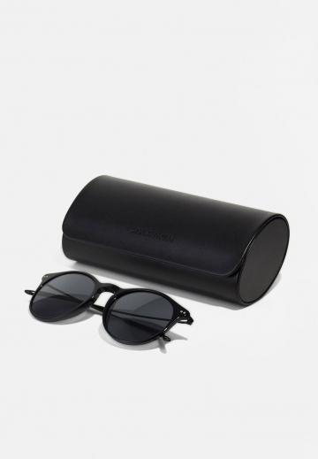 Солнечные очки