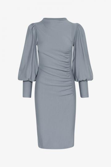 Платье футляр