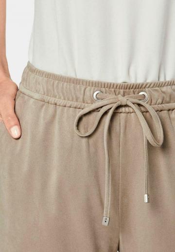 Спортивные штаны