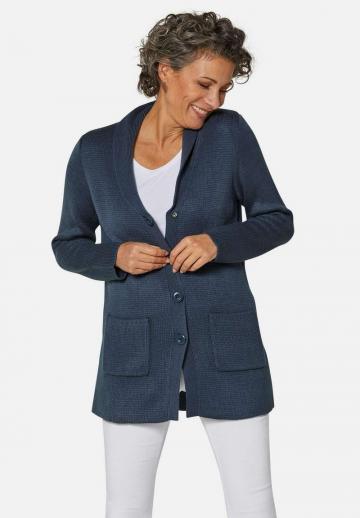 Длинный жилет