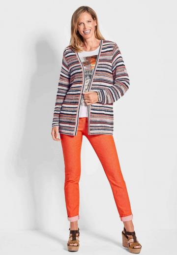 Длинный жилет