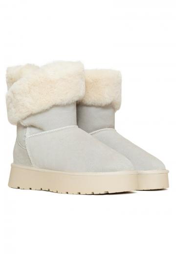 Зимние ботинки