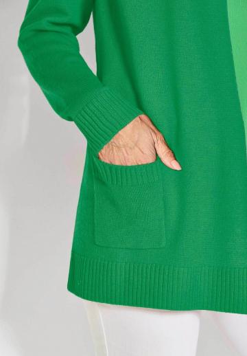 Длинный жилет