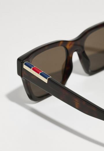 Солнечные очки