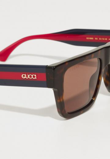 Солнечные очки