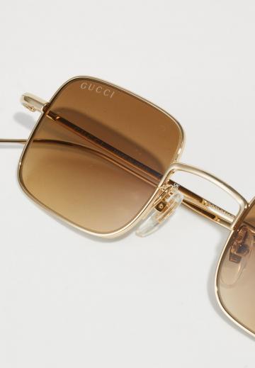 Солнечные очки