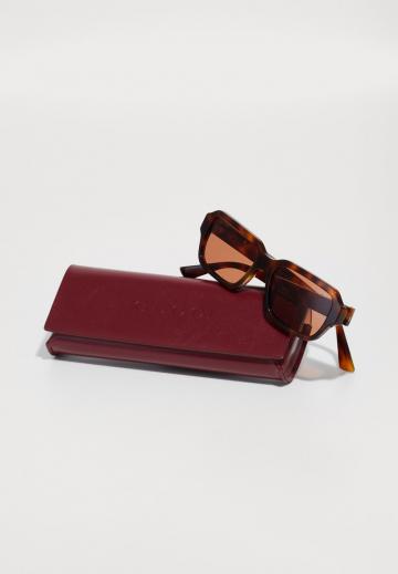 Солнечные очки