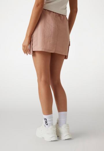 Юбка с накладными карманами