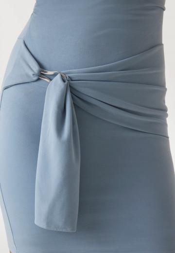 Платье футляр