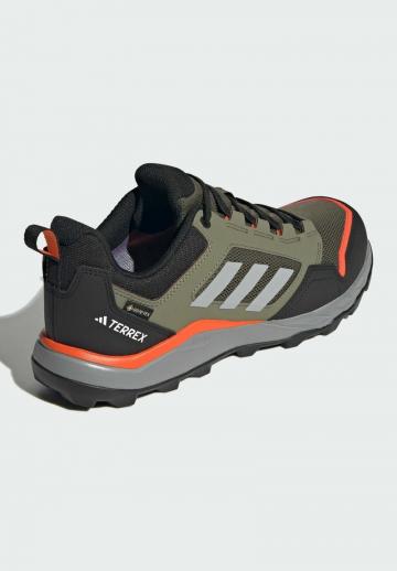 Беговые кроссовки